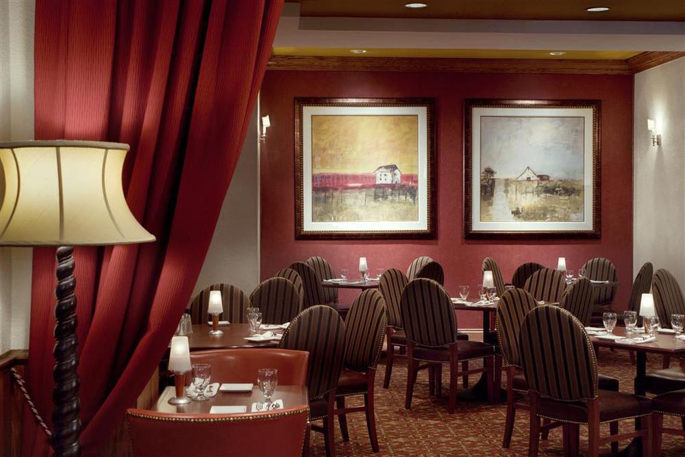 Sheraton Detroit Novi Restaurante foto
